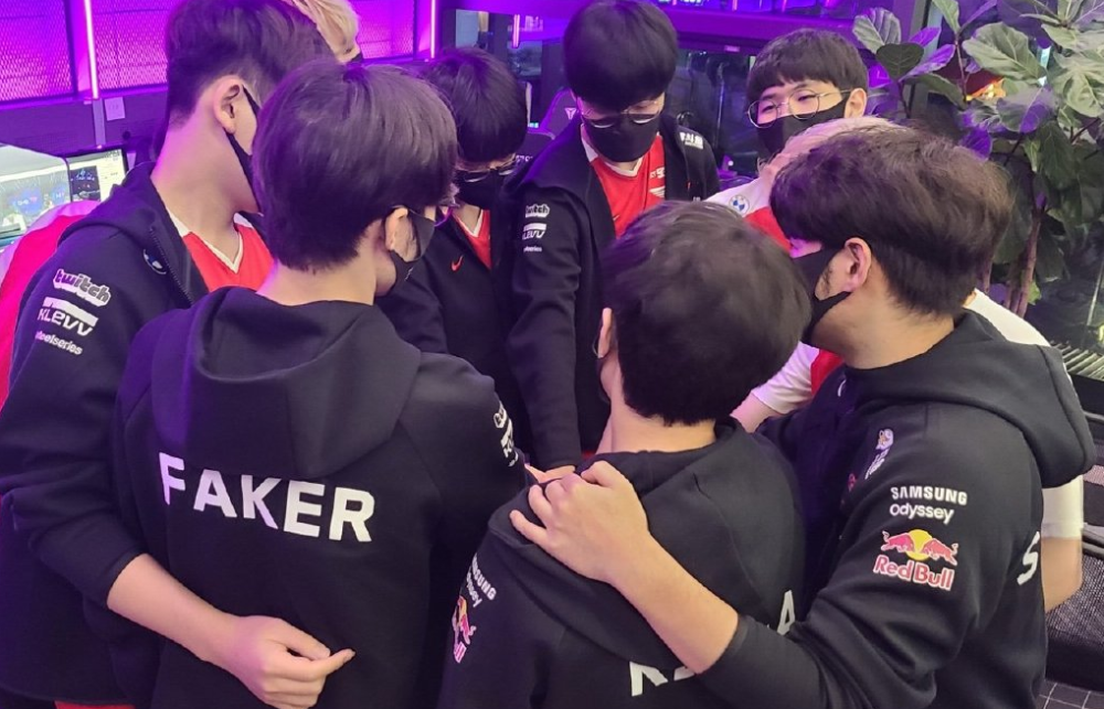 夢想舞臺上的青島海牛足球夏令營在俱樂部虎山基地點燃激情.