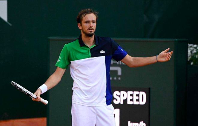 夢想舞臺上的青島海牛足球夏令營在俱樂部虎山基地點燃激情.